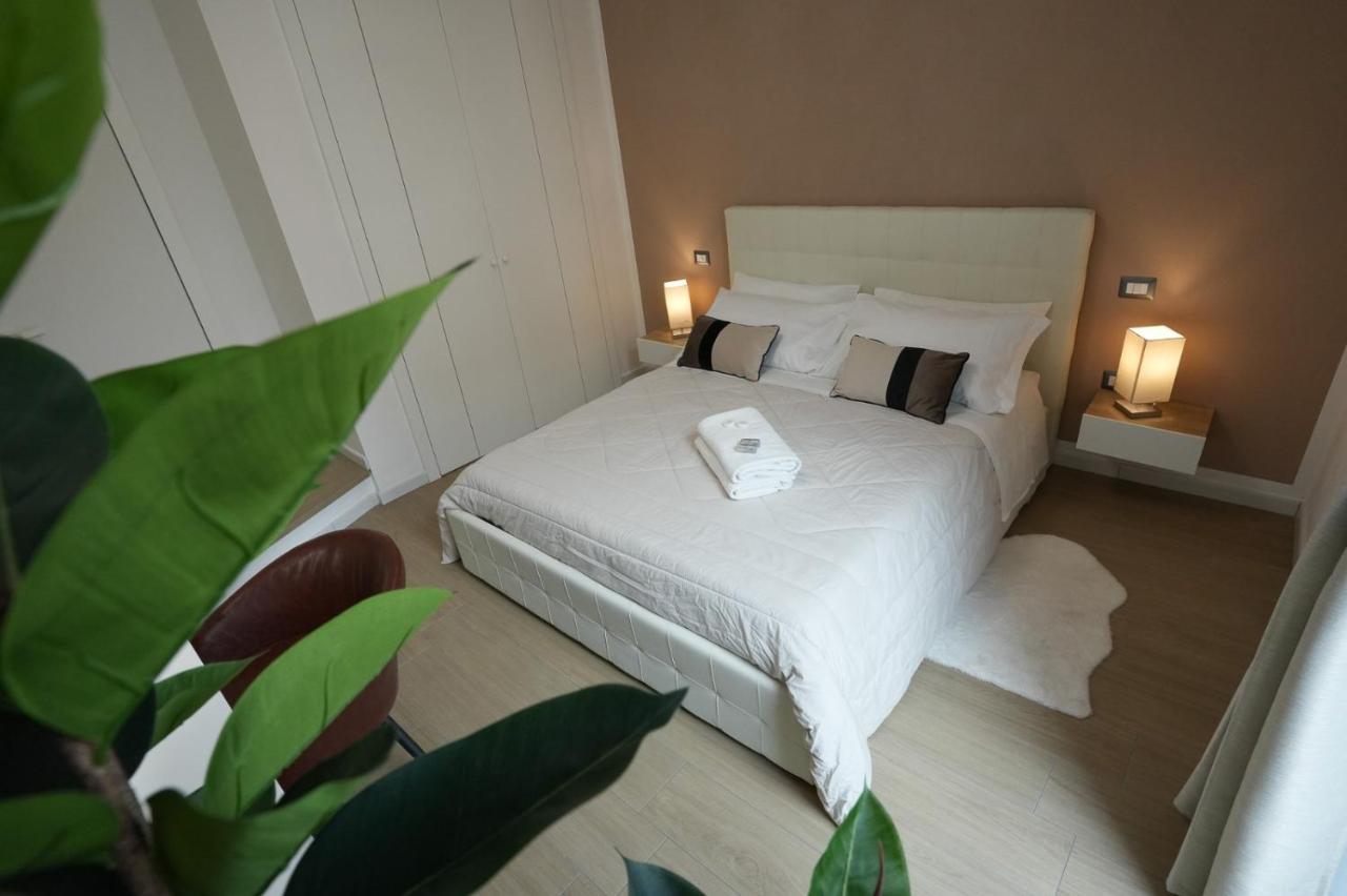 Luxury Rooms Paoli 19 Cagliari Exteriör bild
